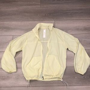 Fabletics Windreaker size XS